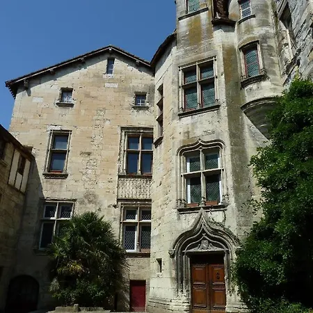 Corps Et Graphi Apartment *